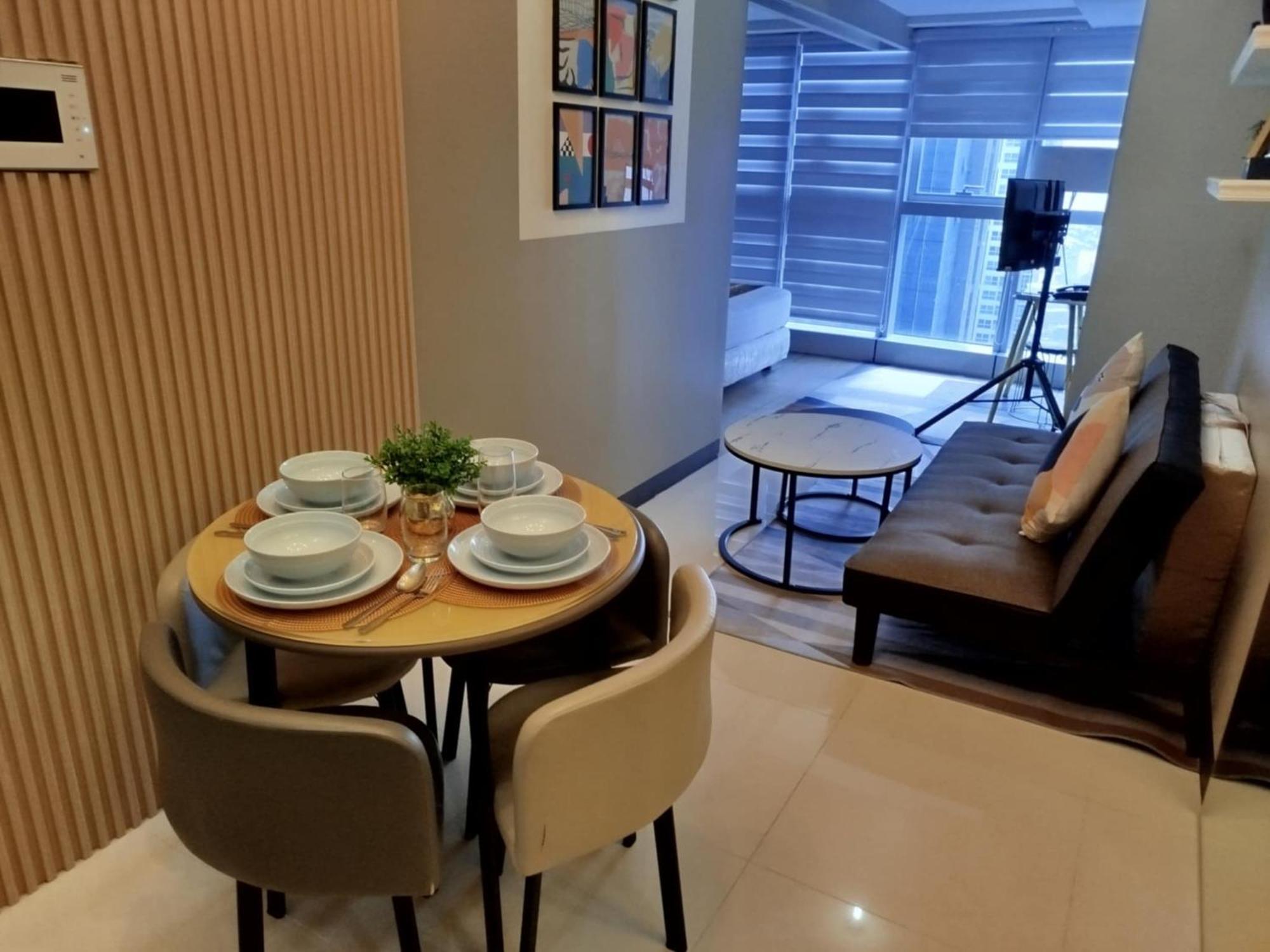 Uptown Parksuites Tower 1 Bgc Тагіг Екстер'єр фото